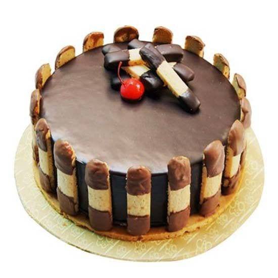 1kg Crunchy Chocolate Cake - YuvaFlowers