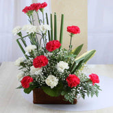 Arrangement Of Twin Color Carnation - YuvaFlowers