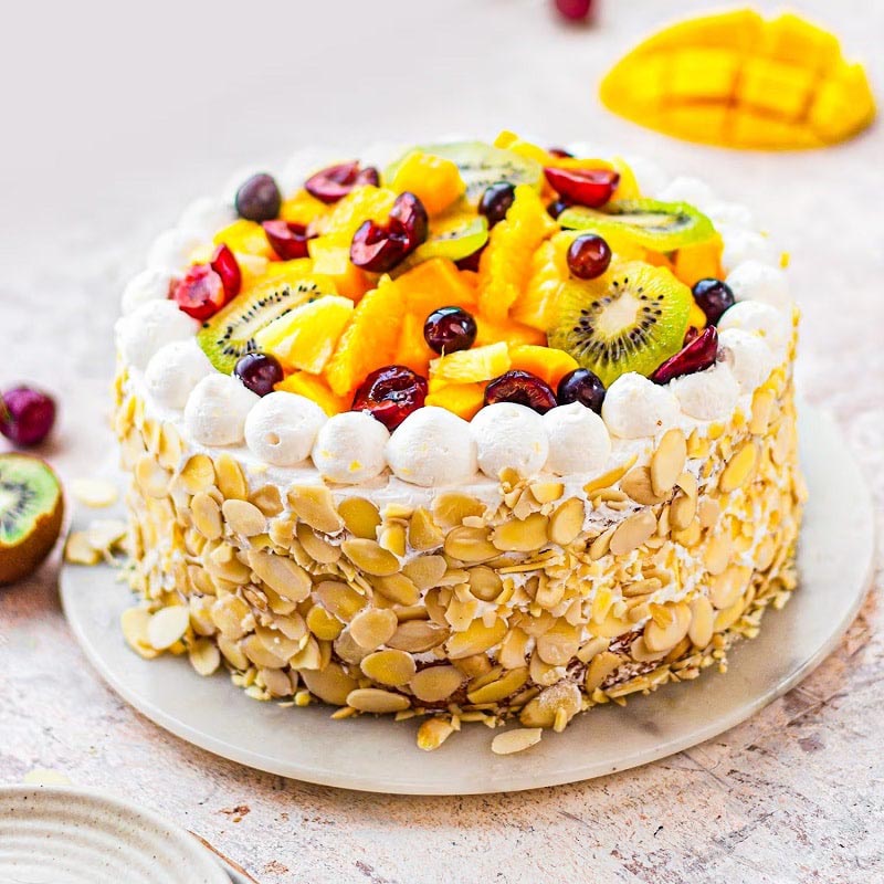 Crunchy And Juicy Fruit Cake