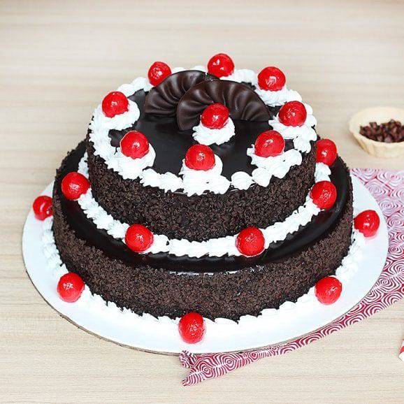 2 Tier Black Forest Cake 3 KG - YuvaFlowers