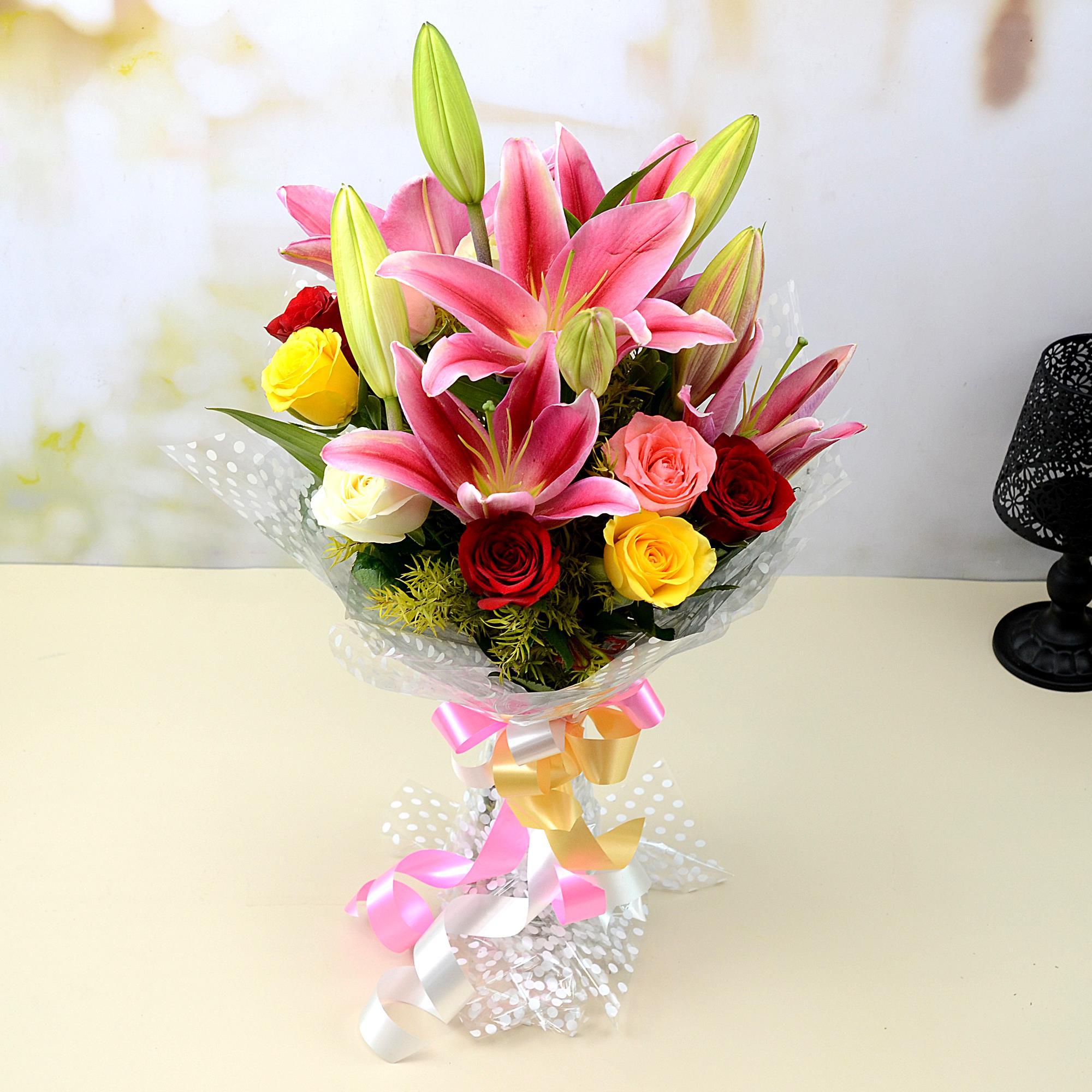 Rose & Lily BouqueT