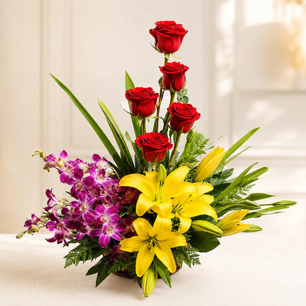 Buy Sweet Splendor Flowers Online Same Day Delivery - YuvaFlowers.com