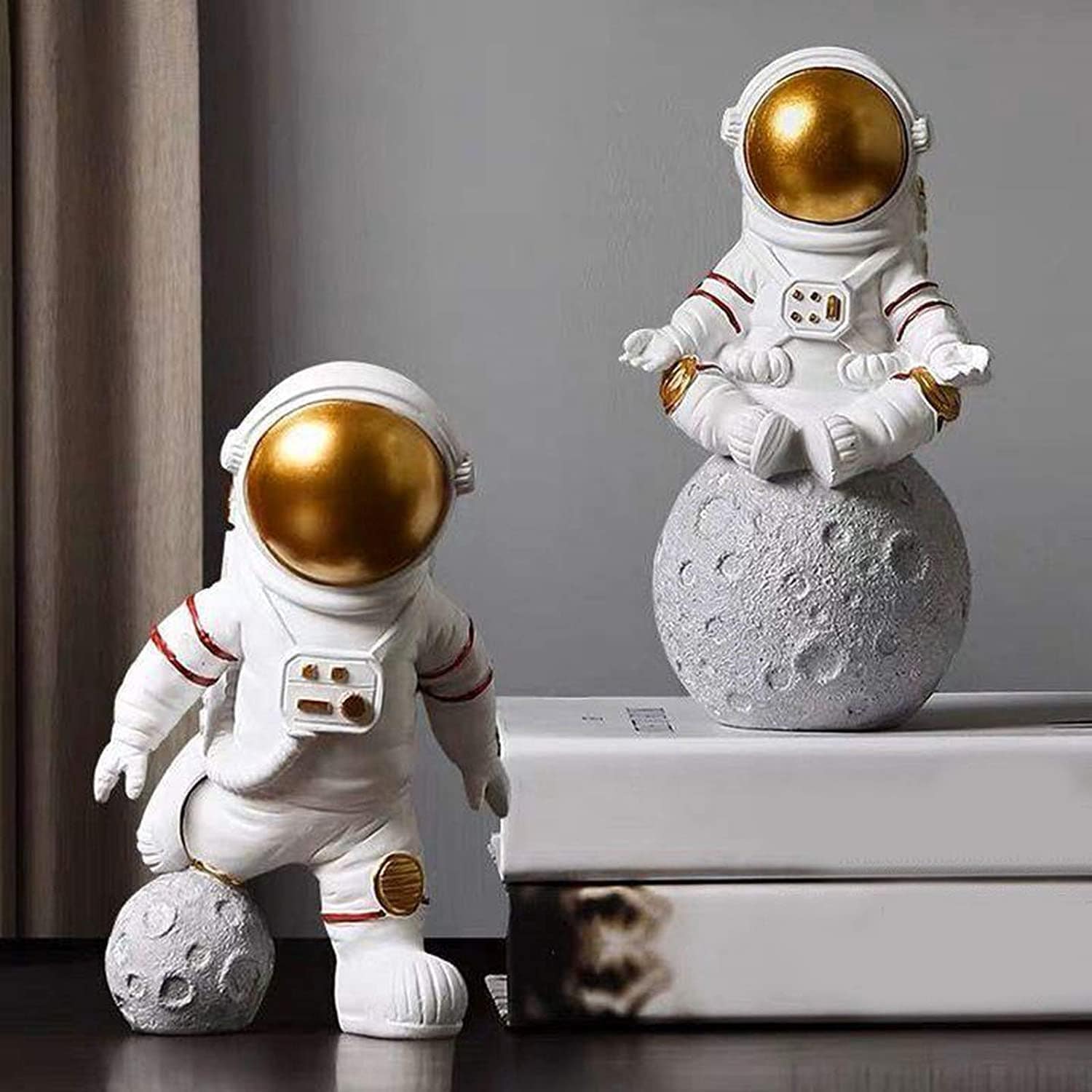 Astronaut Spaceman Statue Ornament Home Office Desktop Figurine Decors Set of 3 - Golden - YuvaFlowers