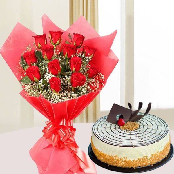 Butterscotch Delight N Roses Combo - YuvaFlowers