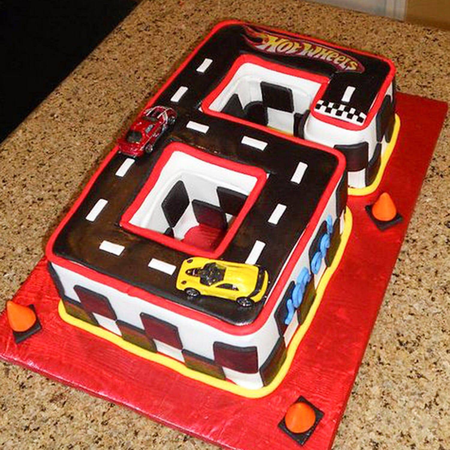 Car Theme 6 Number Birthday Cake - YuvaFlowers