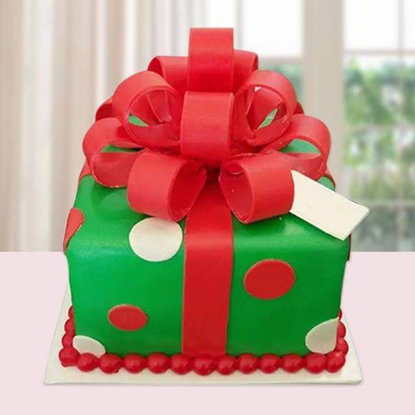 Christmas Gift Box Cake - YuvaFlowers