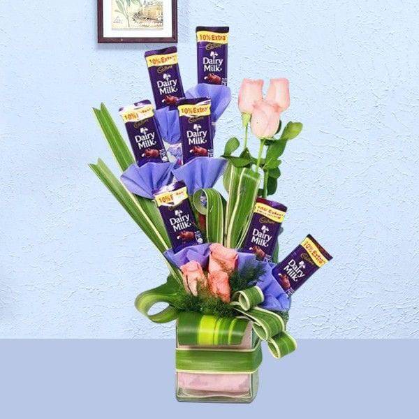 Dairy Milk N Roses Vase - YuvaFlowers