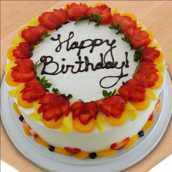 Delicious Birthday Fruit Cake - YuvaFlowers