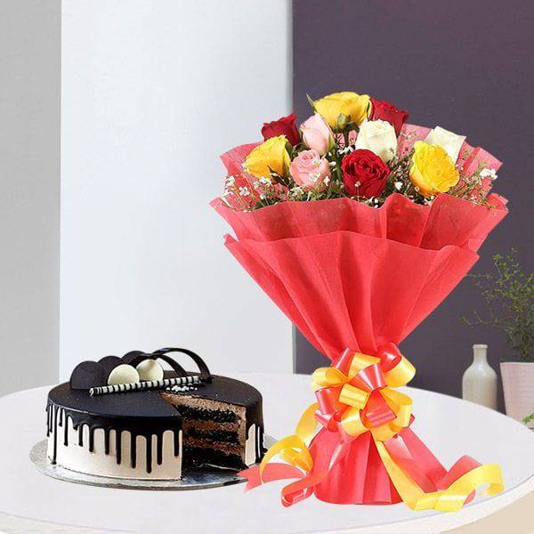 Expressive Roses And Cake - YuvaFlowers