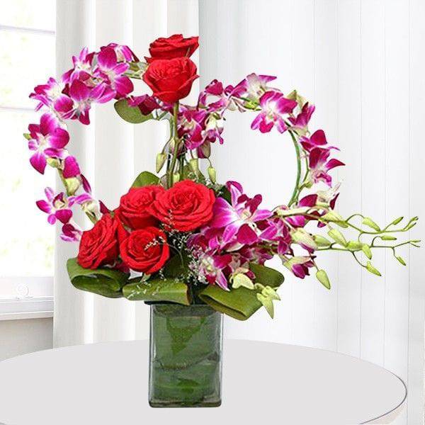 Fascinate Vase Arrangement - YuvaFlowers