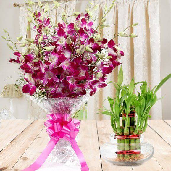 Floral Expressions - YuvaFlowers