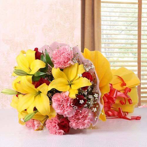 Flower Love - YuvaFlowers