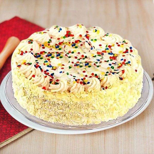 Fresh Vanilla Cake Online - YuvaFlowers