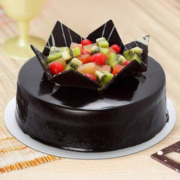 Fruity Chocolate Cake Online - YuvaFlowers