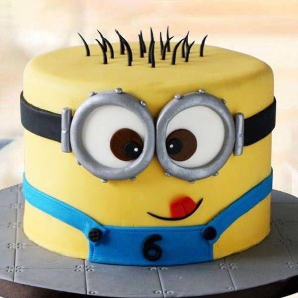 Funny Minion Cake - YuvaFlowers