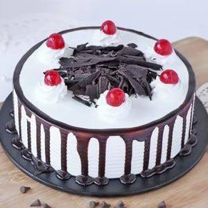 Half kg Blackforest Cake (Addons) - YuvaFlowers