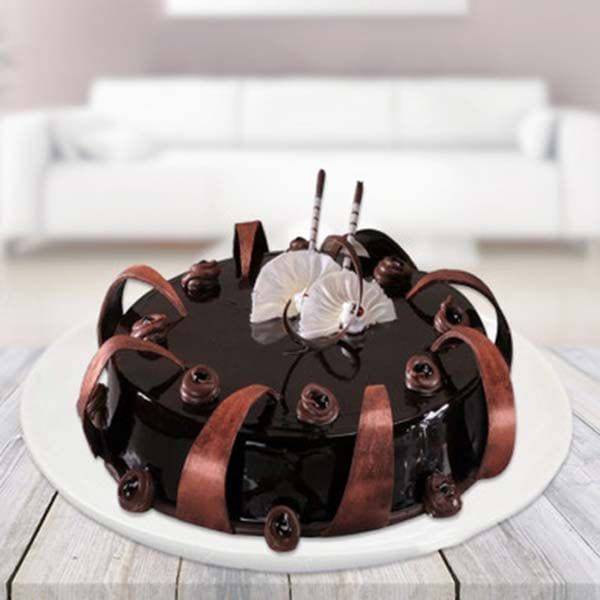 Half kg Swirl Cake - YuvaFlowers