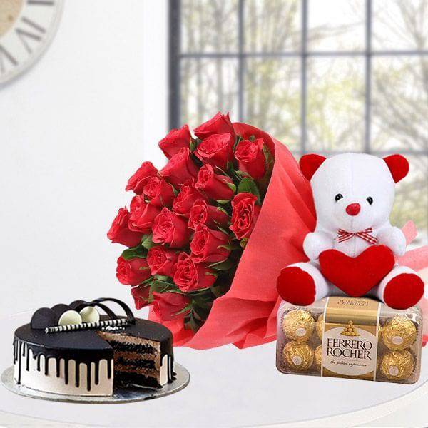 Heartly Gift Combo Surprise - YuvaFlowers