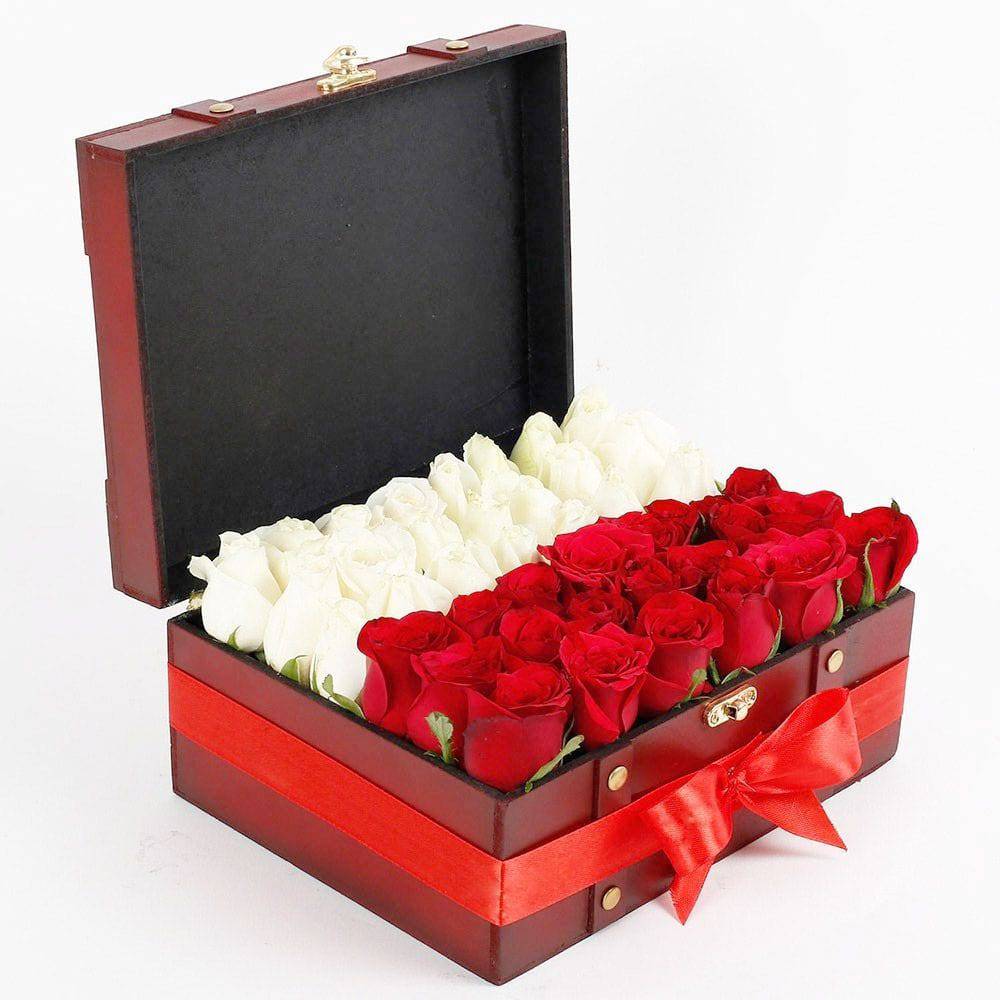 Heavenly Rose Arrangement - YuvaFlowers