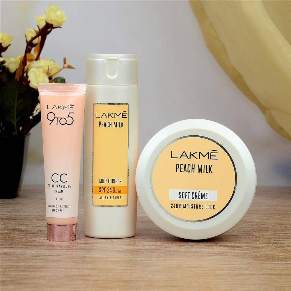 Lakme Moisturizer And Color Transform Cream - YuvaFlowers