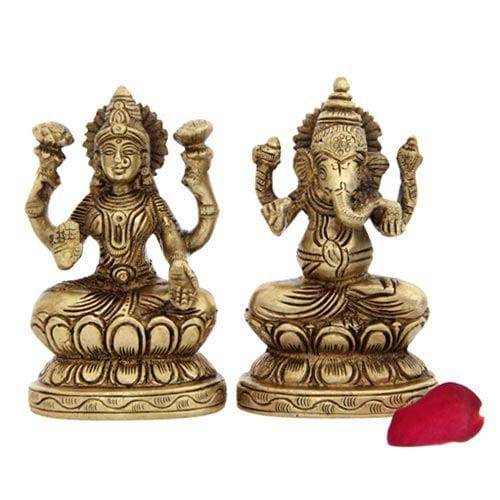 Lakshmi N Ganesh Idols - YuvaFlowers