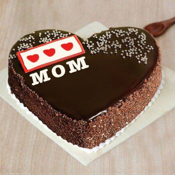 Love Mom Heart Shape Cake - YuvaFlowers