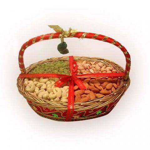 Mixed Dry Fruits Gift Basket - YuvaFlowers