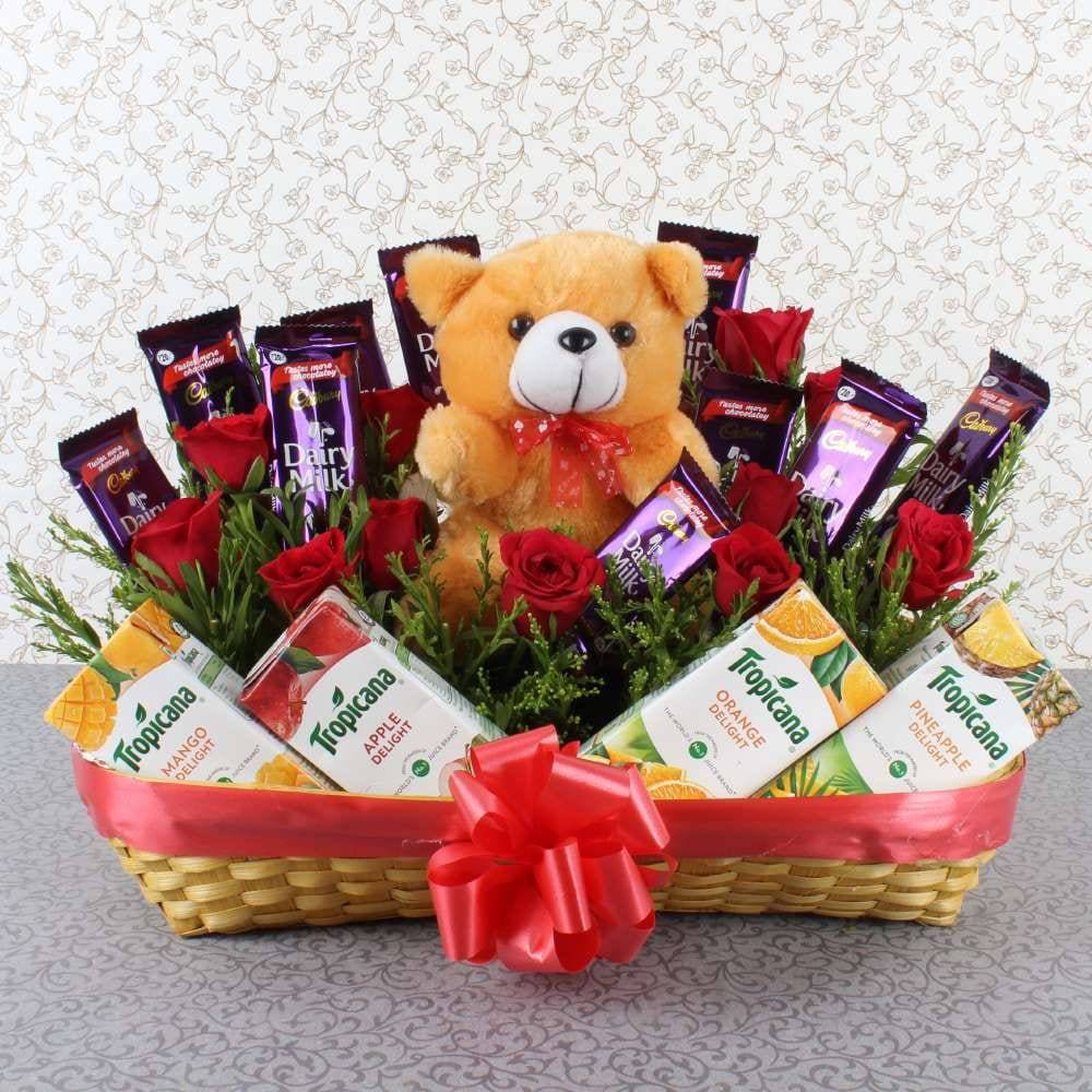 Perfect Exclusive Gifting Arrangement - YuvaFlowers