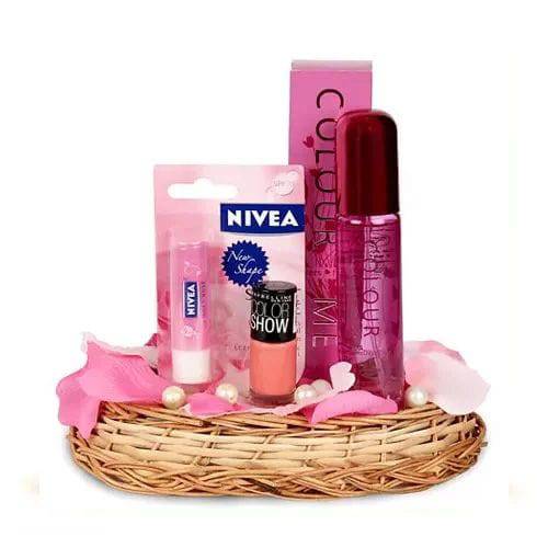 Pink Pretty Hamper - YuvaFlowers