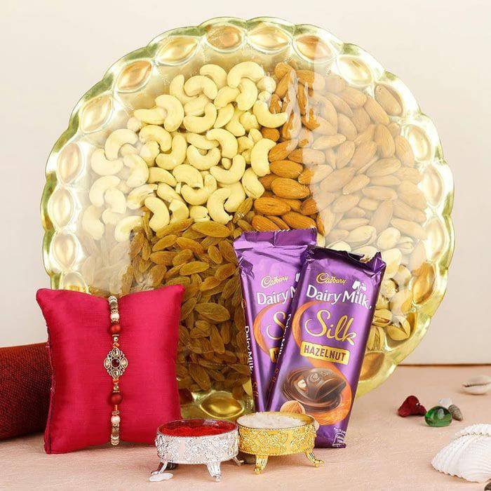 Rakhi Admirable Chain - YuvaFlowers