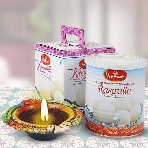 RASGULLAS DIWALI HAMPER - YuvaFlowers