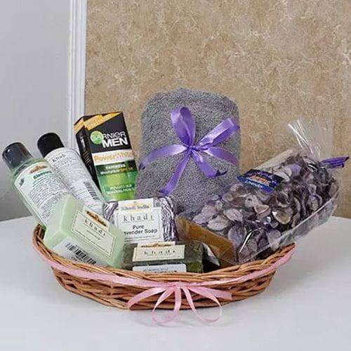 Refreshing Grooming Hamper - YuvaFlowers
