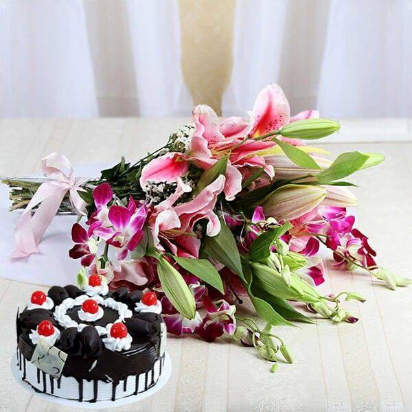 Stylish Lily Cake Combo - YuvaFlowers