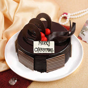 Tempting Merry Christmas Cake - YuvaFlowers