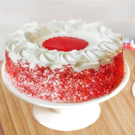 Yummy Red Velvet Cake - YuvaFlowers